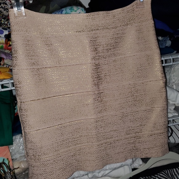 BCBGMAXAZRIA Josie Bandage Skirt - Picture 5 of 7